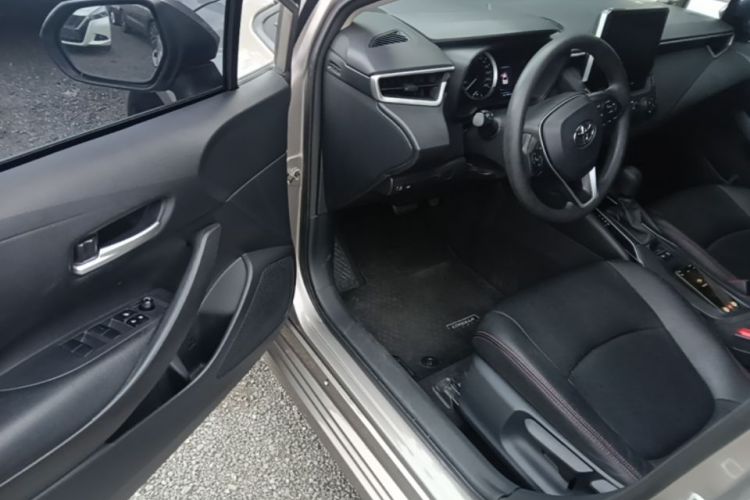 Toyota Corolla 2020 car image #16