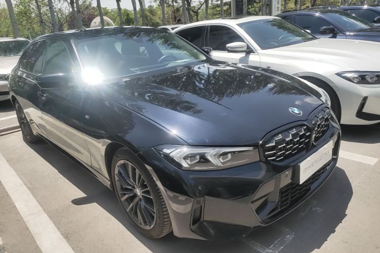 BMW 3 Series 2024 #4 BMW 3 Series 2024 car image #4
