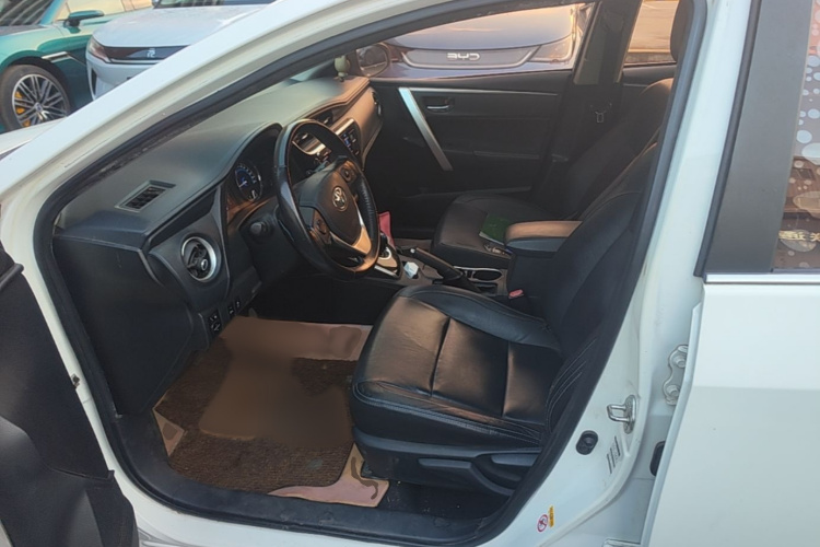 Toyota Corolla 2018 #19 Toyota Corolla 2018 car image #19
