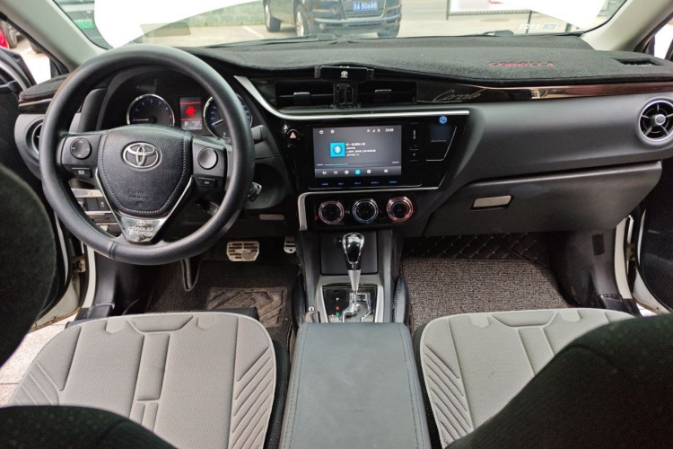 Toyota Corolla 2017 car image #7