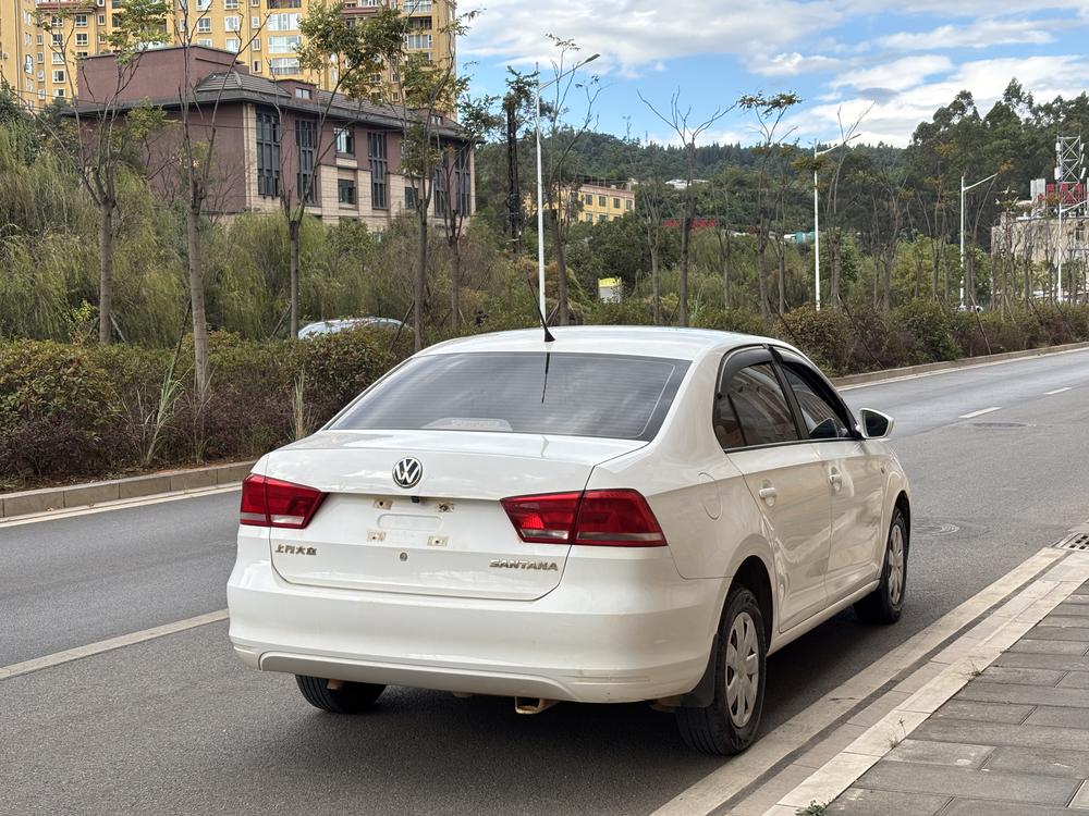 Volkswagen Santana 2017 car image #6