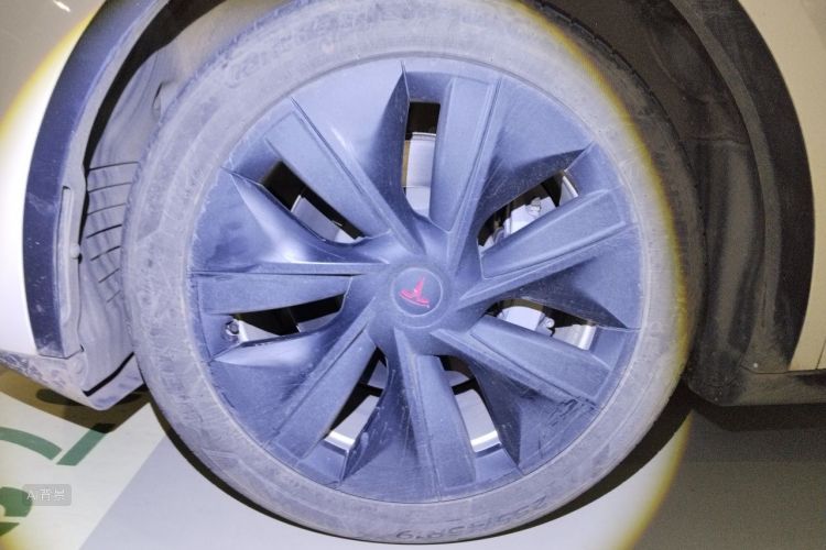 Tesla Model Y 2021 #9 Tesla Model Y 2021 immagine di auto #9