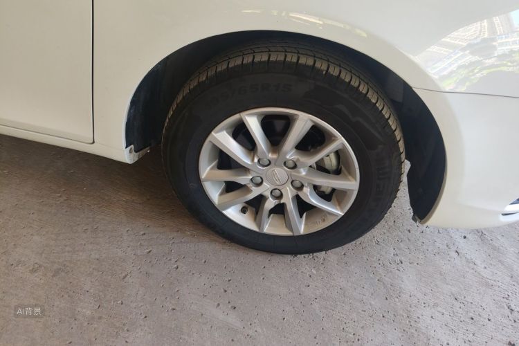 GEELY Emgrand 2021 immagine di auto #9