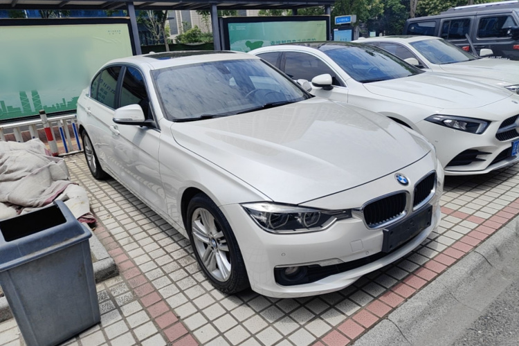 BMW 3 Series 2017 car image #4