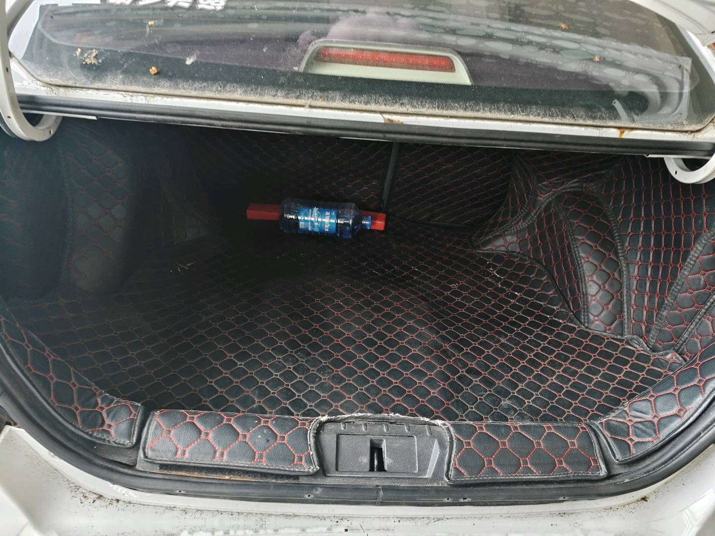 GEELY Emgrand 2014 car image #9