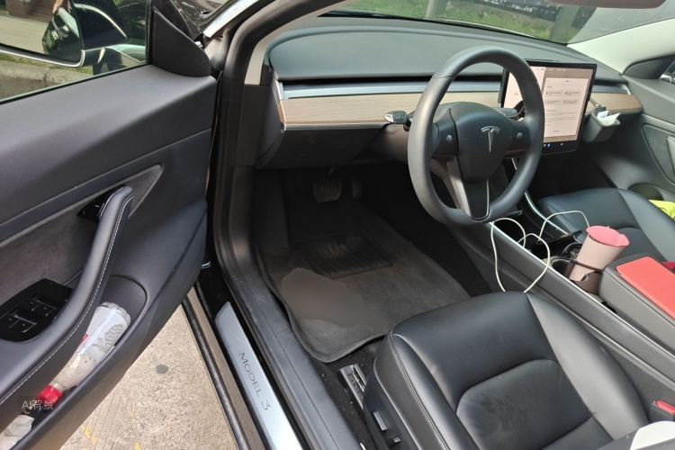 Tesla Model 3 2020 #18 Tesla Model 3 2020 car image #18