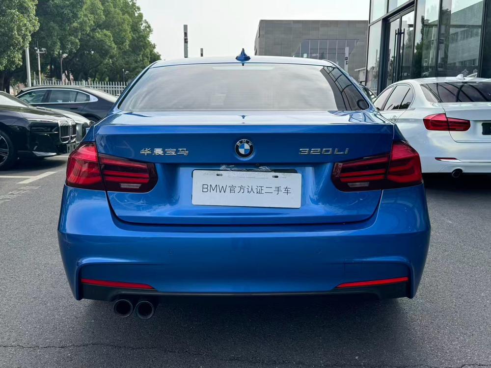 BMW 3 Series 2019 #4 BMW 3 Series 2019 car image #4