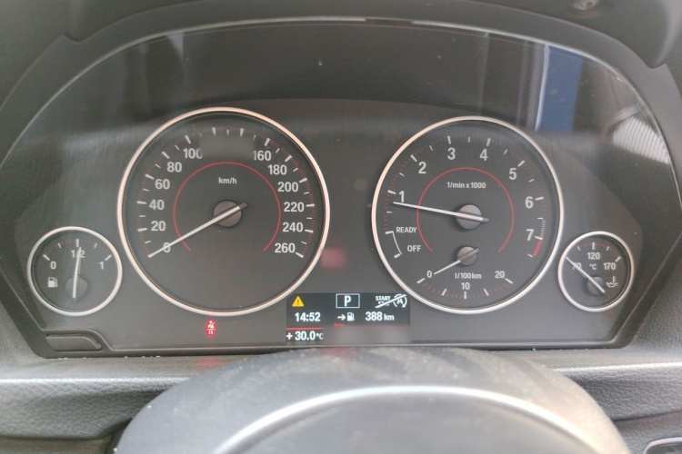 BMW 3 Series 2015 #16 BMW 3 Series 2015 car image #16