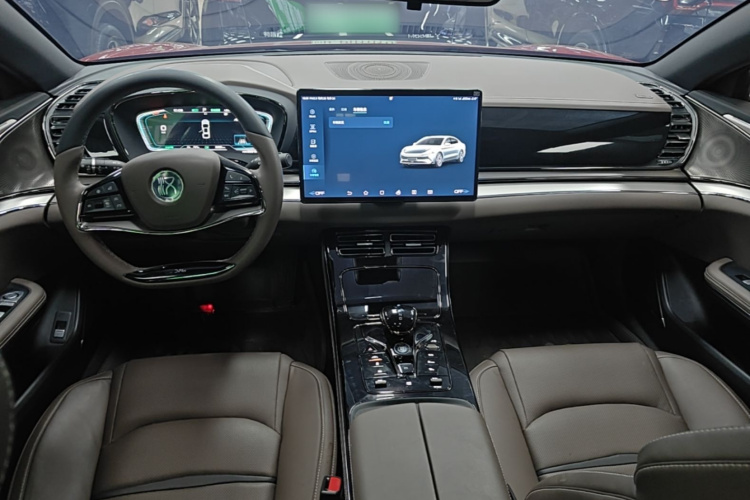 BYD Han 2022 car image #10