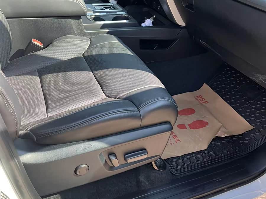 Toyota Tundra 2019 #10 Toyota Tundra 2019 immagine di auto #10