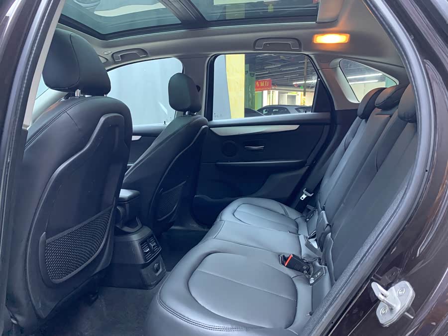 BMW 2 Series Tourer (Imported) 2015 #10 BMW 2 Series Tourer (Imported) 2015 car image #10