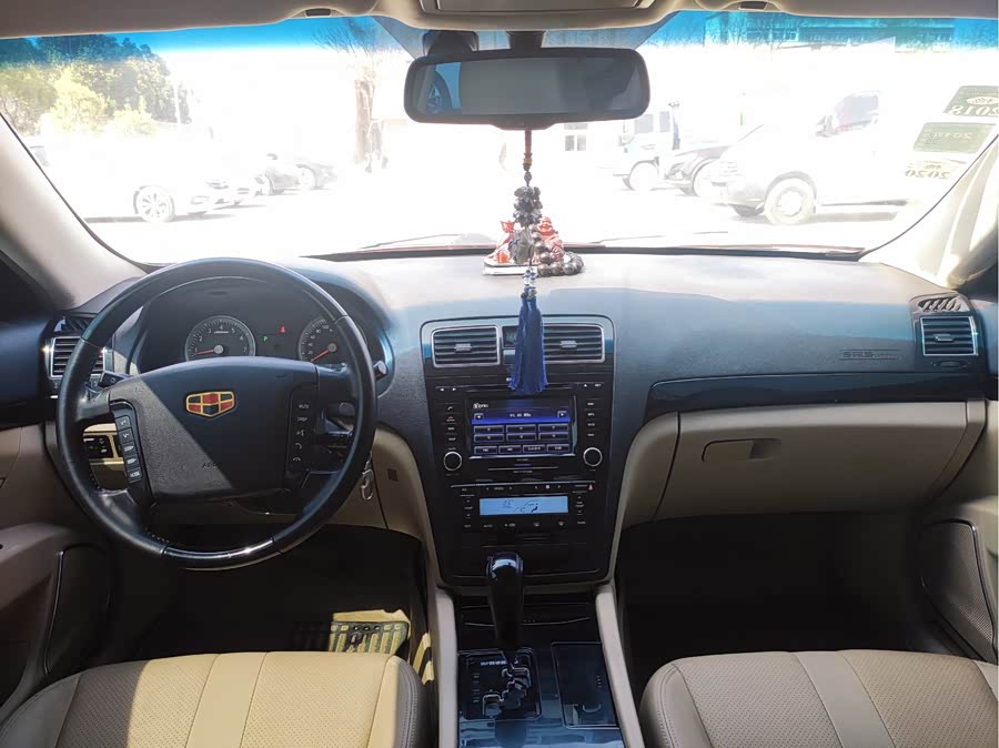 GEELY EC8 2015 car image #10