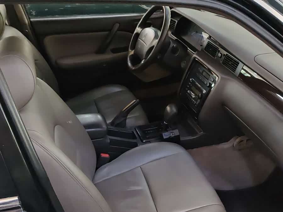 Toyota Crown 1998 immagine di auto #10