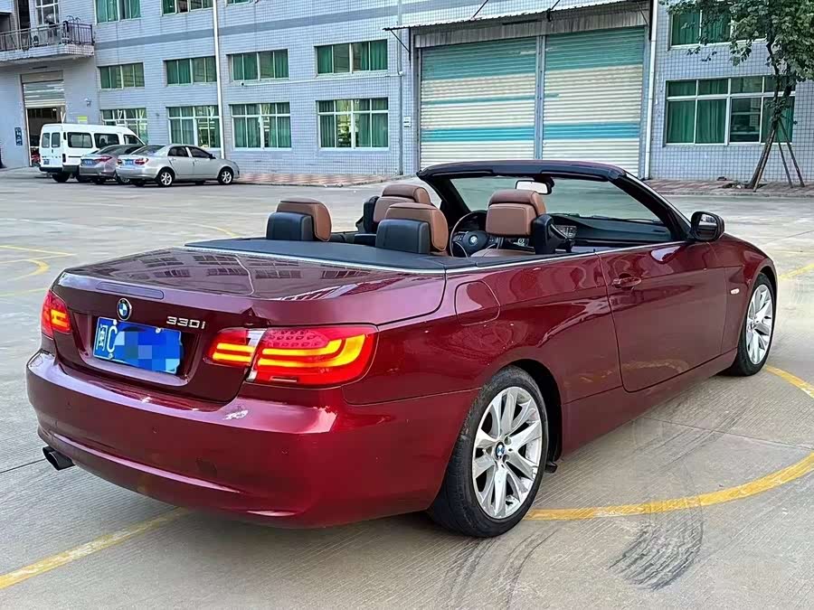 BMW 3 Series (Imported) 2011 car image #10