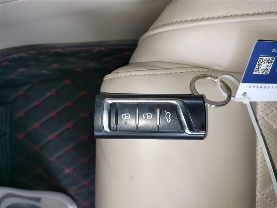 GAC Trumpchi GA8 2017 car image #10