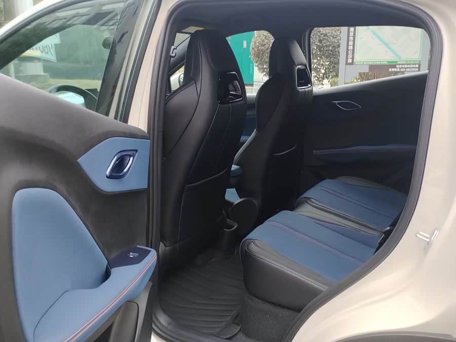 BYD Seagull 2024 immagine di auto #10