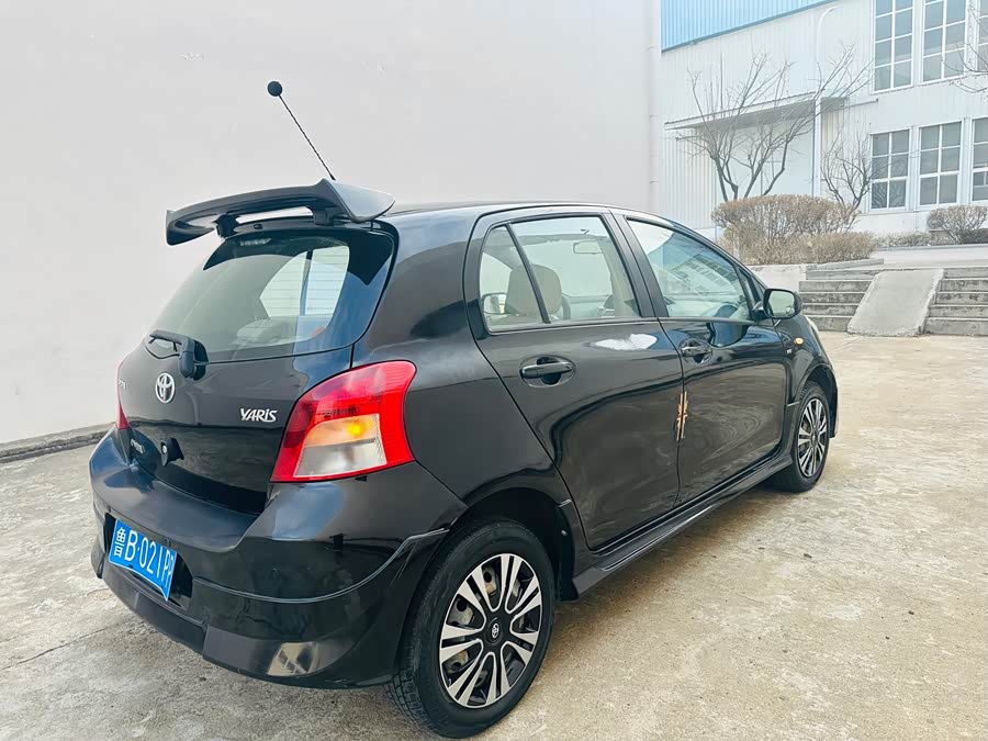 丰田 雅力士 2013 汽车图片 #10