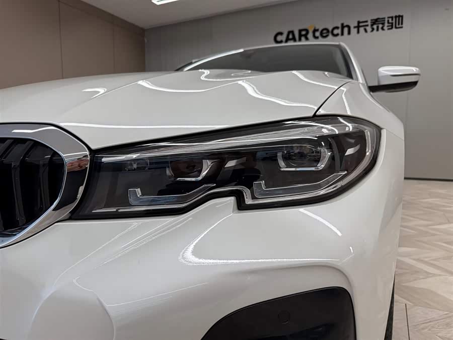 BMW i4 M50 2022 #10 BMW i4 M50 2022 car image #10