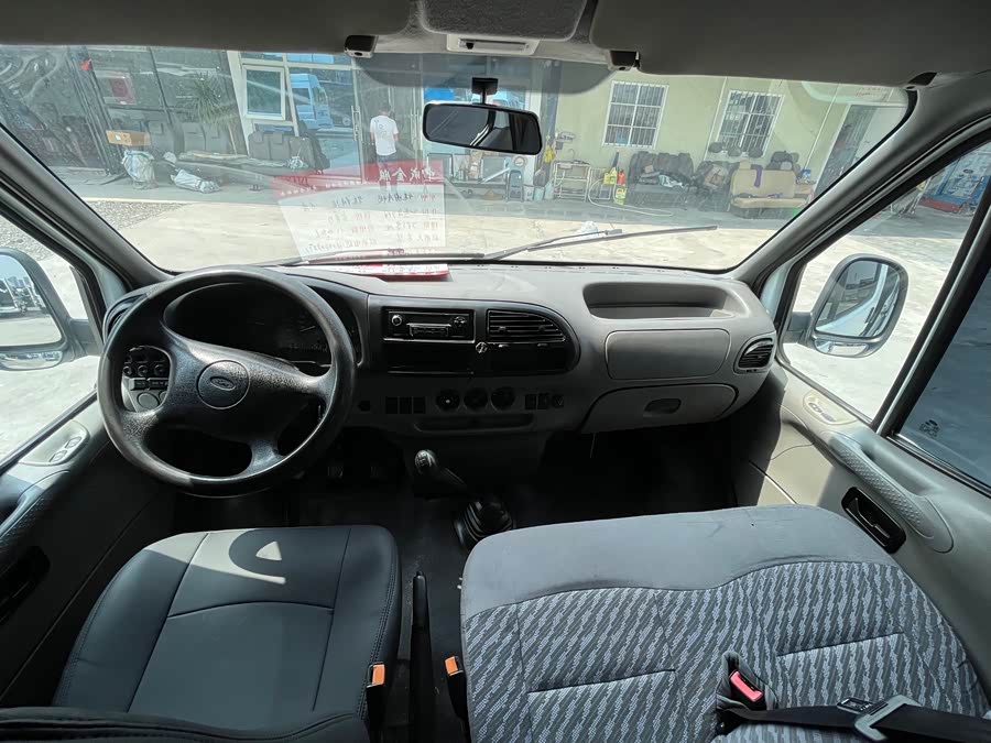 Ford Transit Classic 2016 car image #10