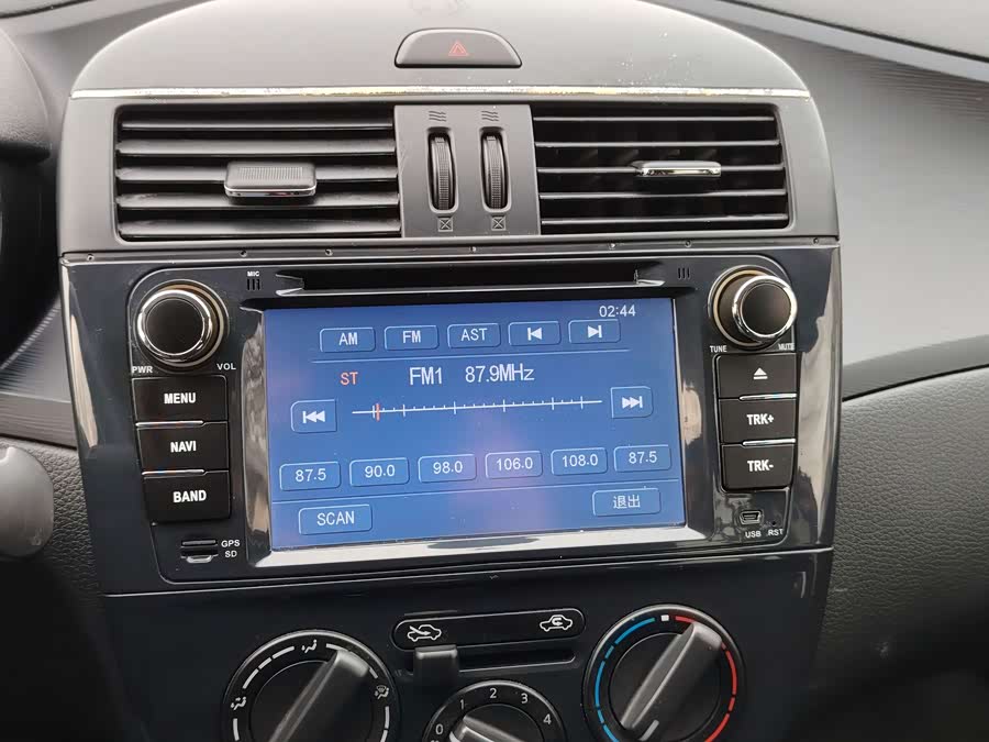 日产 骐达TIIDA 2013 汽车图片 #10