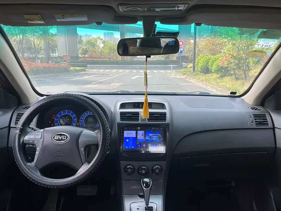 BYD L3 2014 #10 BYD L3 2014 car image #10