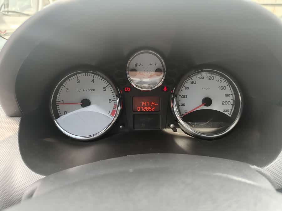 标致 标致207 2014 汽车图片 #10