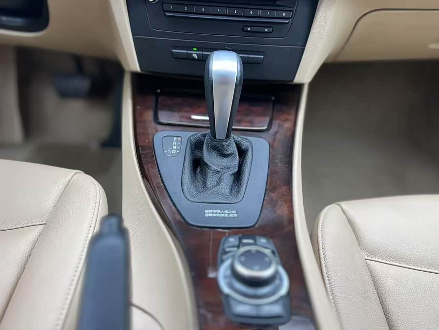 BMW 3 Series (Imported) 2010 #10 BMW 3 Series (Imported) 2010 car image #10