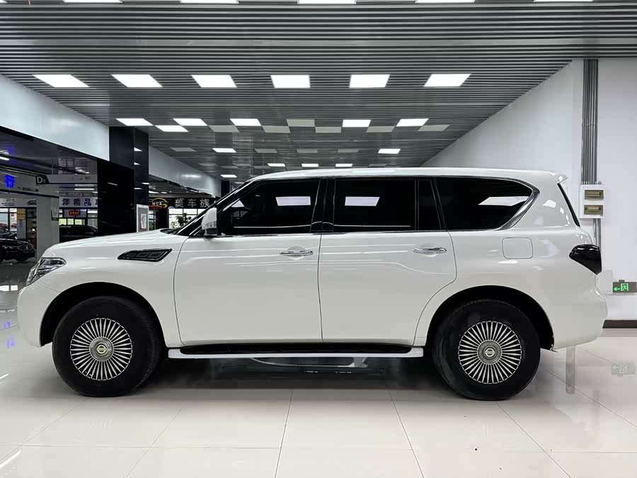 日产 途乐 2019 汽车图片 #10