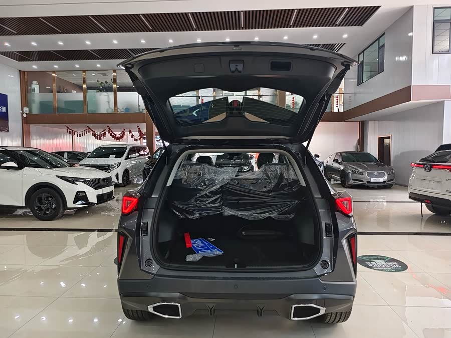 GAC Trumpchi GS3 2025 #10 GAC Trumpchi GS3 2025 car image #10