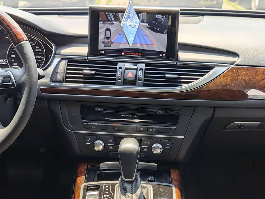 Audi A6L 2017 صورة سيارة #10