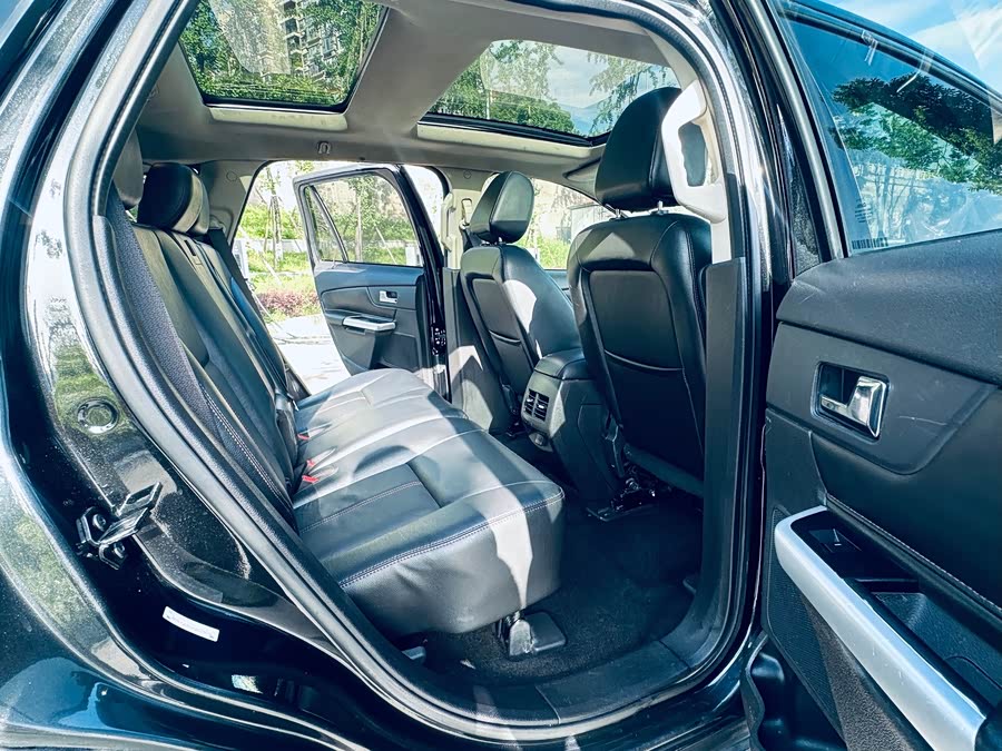 Ford Edge (Imported) 2013 صورة سيارة #10