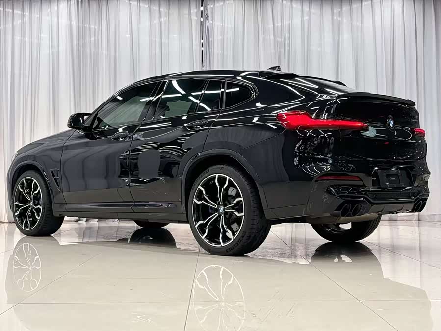 BMW X4 M 2021 car image #10