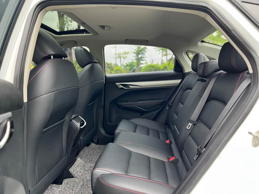 GEELY Binray 2020 car image #10