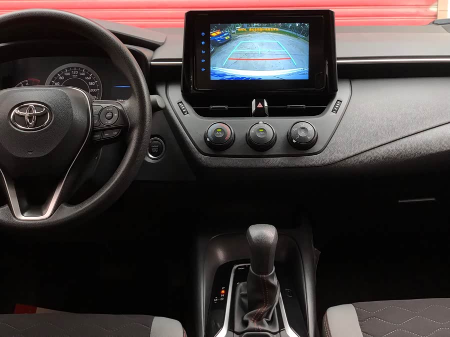 Toyota 2023 immagine di auto #10