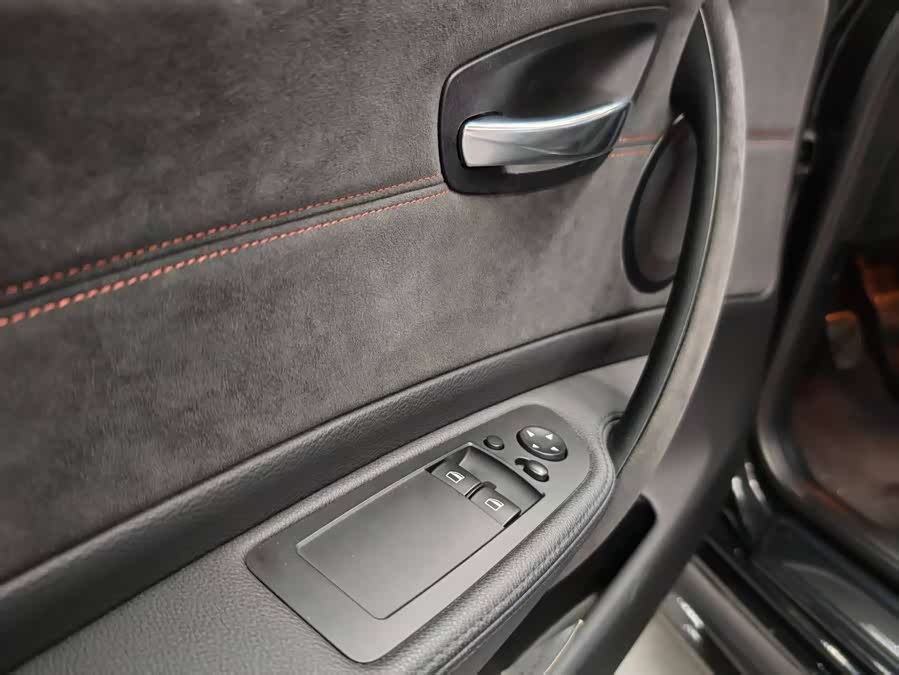 BMW 1 Series M 2012 car image #10