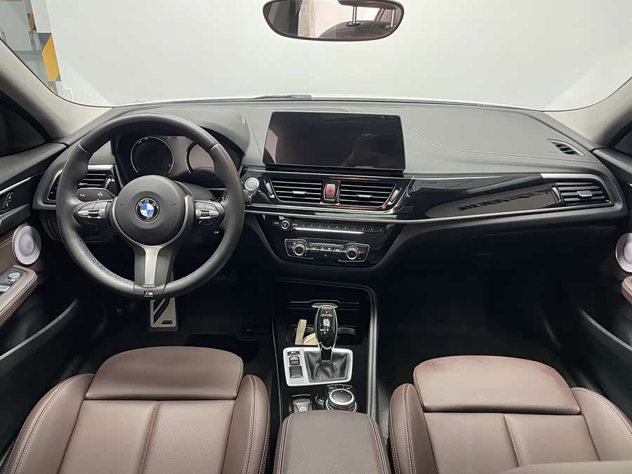 BMW 1 Series 2022 #10 BMW 1 Series 2022 car image #10