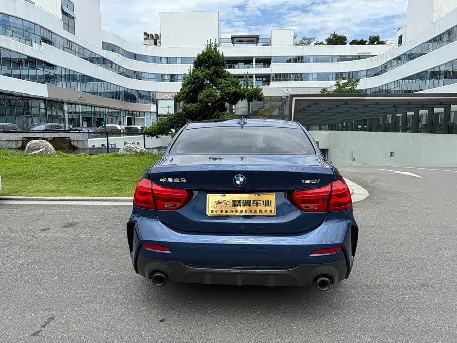 BMW 1 Series 2020 #10 BMW 1 Series 2020 car image #10