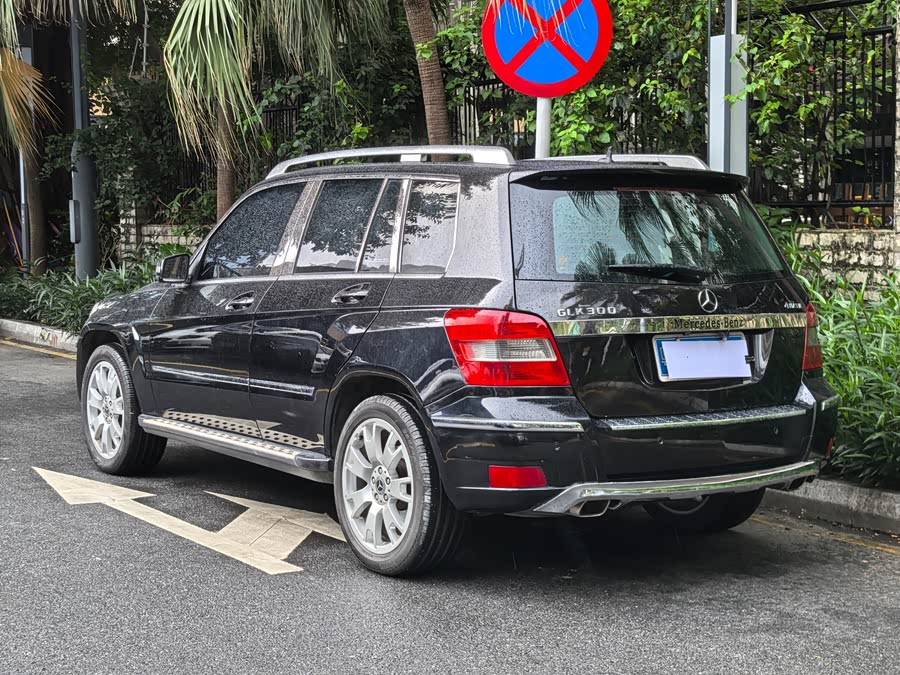 Mercedes-Benz GLK Class (Imported) 2011 immagine di auto #10