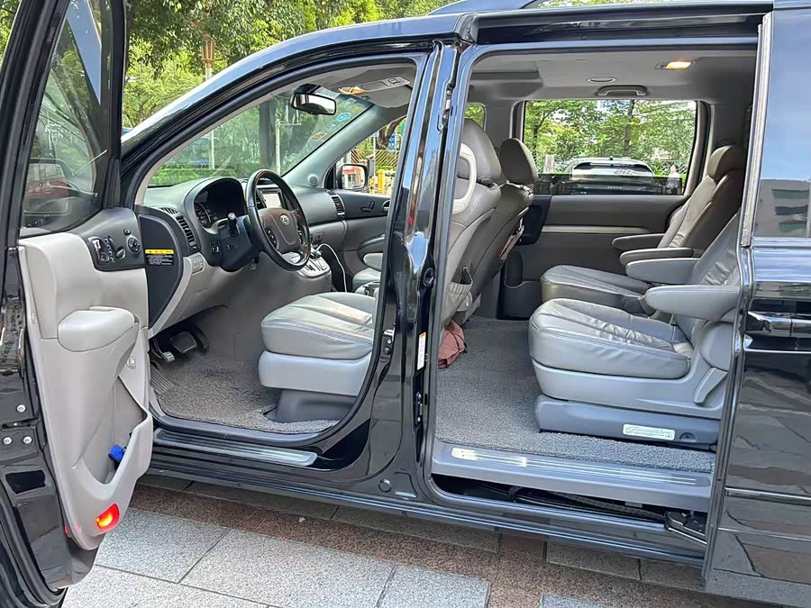 Kia VQ 2010 imagen de coche #10