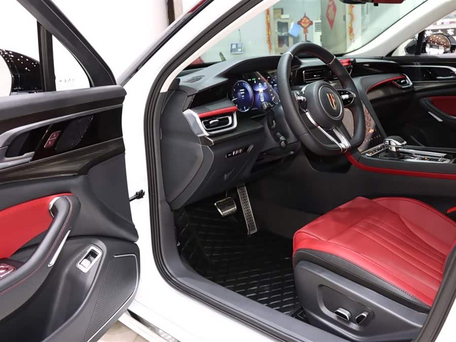 HongQi H6 2025 #10 HongQi H6 2025 car image #10