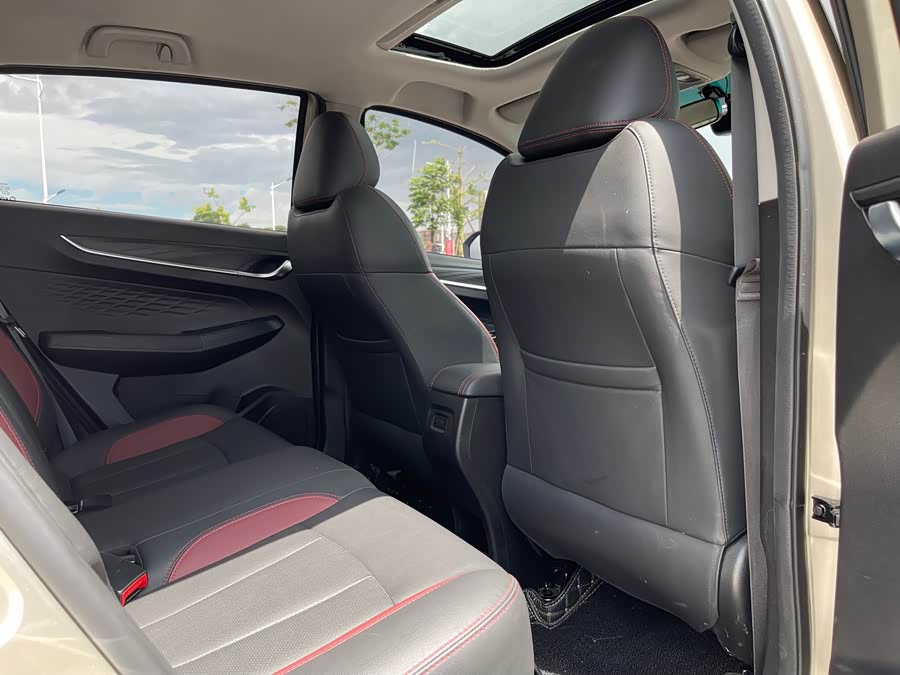 GEELY Vision X3 2021 car image #10