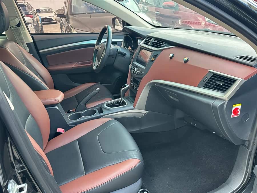 BYD G5 2016 #10 BYD G5 2016 car image #10