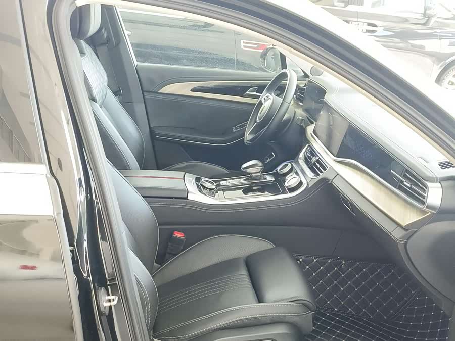 HongQi H9 2020 car image #10