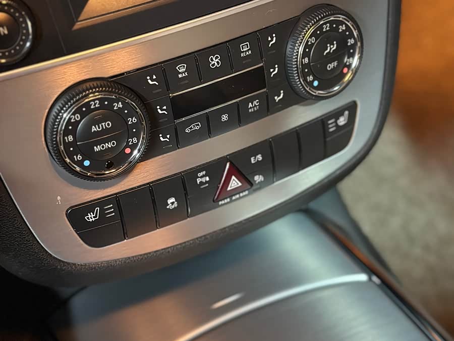 Mercedes-Benz R Class 2013 #10 Mercedes-Benz R Class 2013 immagine di auto #10