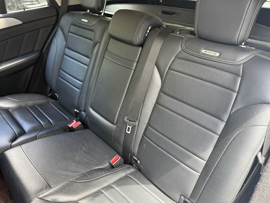 Mercedes-Benz M AMG 2015 صورة سيارة #10