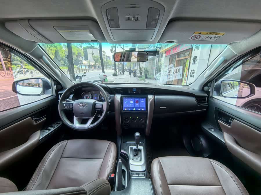 Toyota Fortuner 2017 #10 Toyota Fortuner 2017 immagine di auto #10