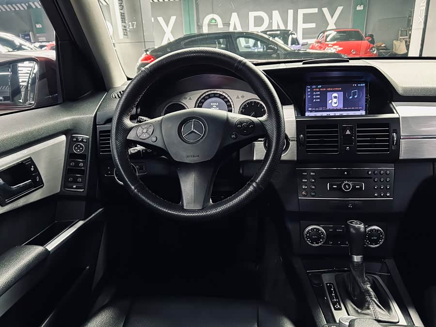 Mercedes-Benz GLK Class (Imported) 2010 car image #10