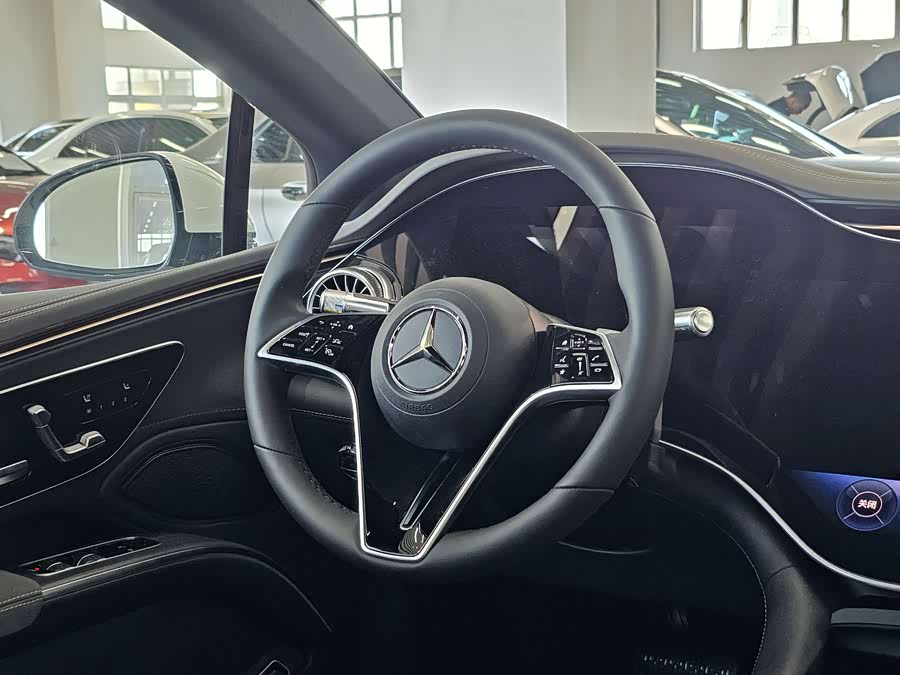 Mercedes-Benz EQS Class 2025 #10 Mercedes-Benz EQS Class 2025 car image #10