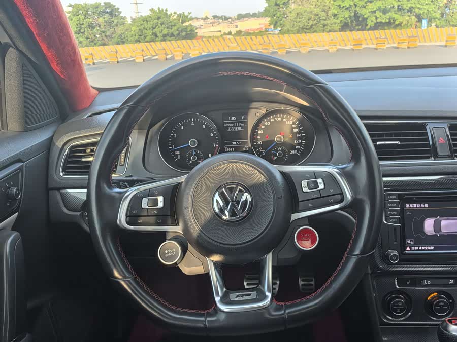 Volkswagen Cross Lavida 2014 immagine di auto #10