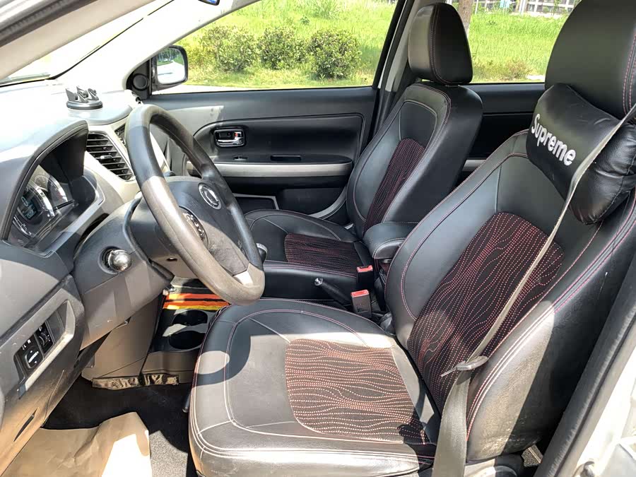 Great Wall M4 2012 صورة سيارة #10